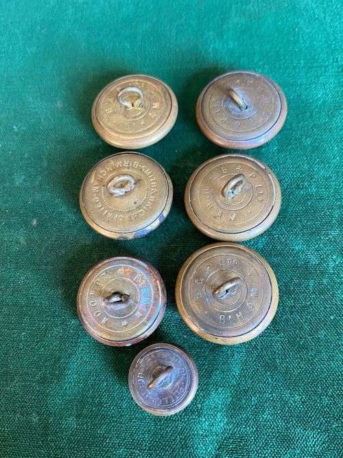 SA FIELD ARTILLERY BUTTONS-WORN FROM 1926-7 IN TOTAL-DIAMETER 24 AND 16 MM