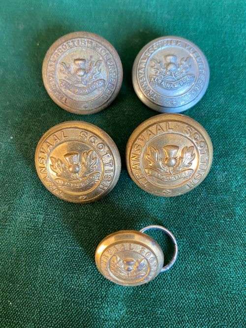 3X TRANSVAAL SCOTTISH AND 2X TRANSVAAL SCOTTISH VOLUNTEERS TUNIC BUTTONS-SOLD TOGETHER