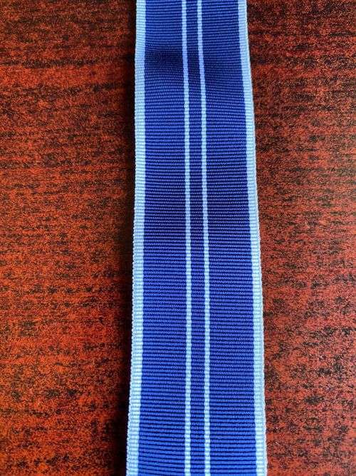 FULL SIZE SOUTHERN CROSS MEDAL(SM)1975 RIBBON-SOLD IN LENGTHS OF 15CM-CAN ALSO SELL UNCUT PIECES