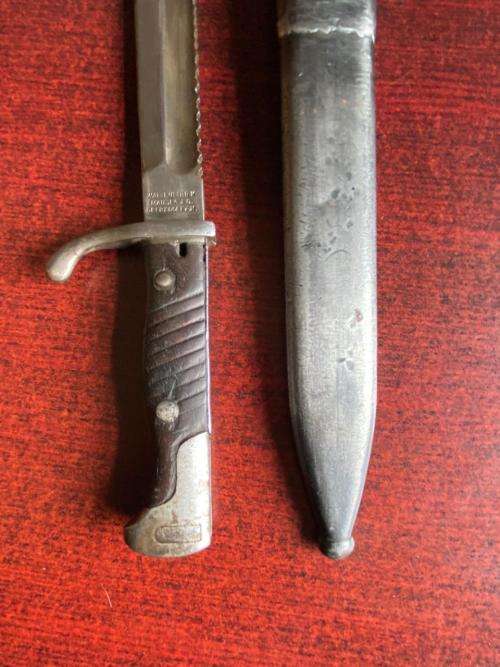 GERMAN S98/05 BAYONET WITH SAW BACK BLADE AND STEEL SCABBARD-BOTH WITH MAKERS MARKINGS-EXTENDED LENG