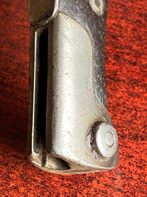 GERMAN S98/05 BAYONET WITH SAW BACK BLADE AND STEEL SCABBARD-BOTH WITH MAKERS MARKINGS-EXTENDED LENG
