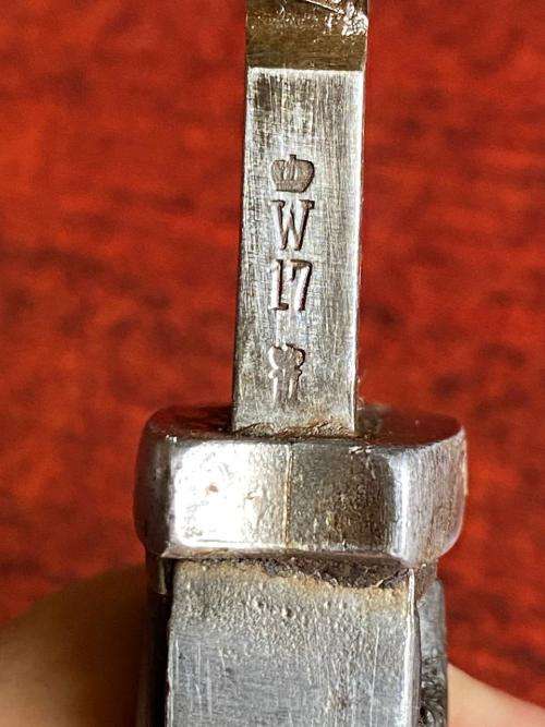 GERMAN S98/05 BAYONET WITH SAW BACK BLADE AND STEEL SCABBARD-BOTH WITH MAKERS MARKINGS-EXTENDED LENG