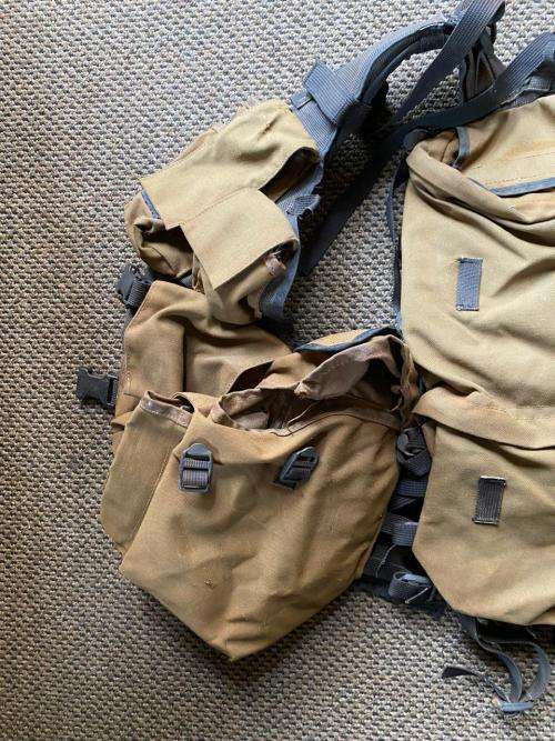 SADF PATTERN 83 BATTLE JACKET-ALL CLIPS AND ZIPS INTACT