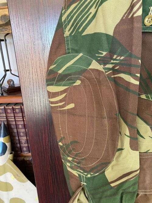 RHODESIAN CAMO JACKET-THIS ITEM IS NEW-UNWORN AND IN EXCELLENT CONDITION-SIZE 2,WHICH IS LARGE-LABEL