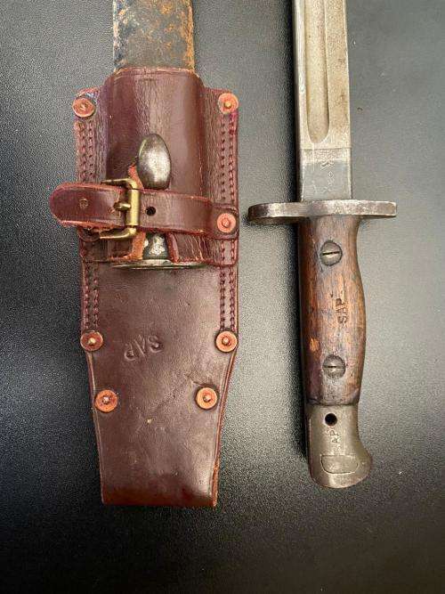 BRITTISH 1907 PATTERN BAYONET,MADE BY SANDERSON-COMES WITH SCABBARD AND LEATHER FROG-SAP MARKED