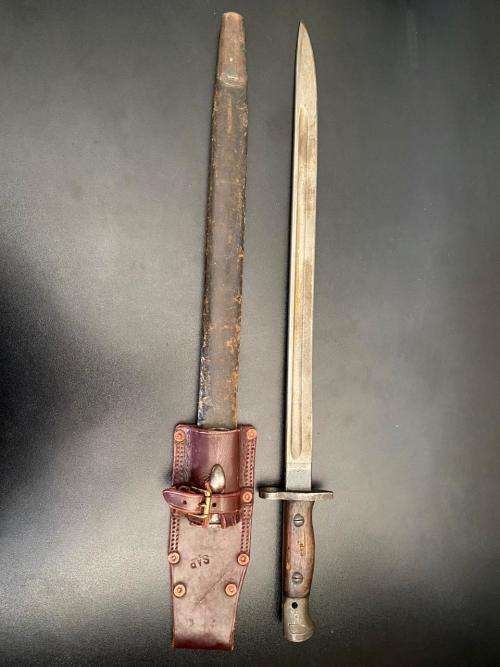 BRITTISH 1907 PATTERN BAYONET,MADE BY SANDERSON-COMES WITH SCABBARD AND LEATHER FROG-SAP MARKED