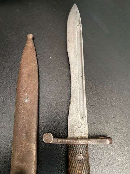 SPANISH 1893-1943 MAUSER BAYONET-BOLA BLADE AND COMES WITH ADAPTER FOR MAUSER RIFLE-OVERALL LENGTH 3