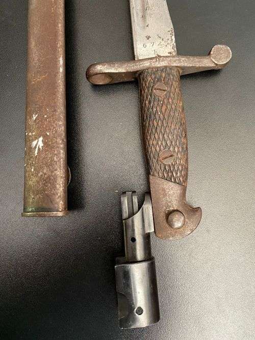SPANISH 1893-1943 MAUSER BAYONET-BOLA BLADE AND COMES WITH ADAPTER FOR MAUSER RIFLE-OVERALL LENGTH 3