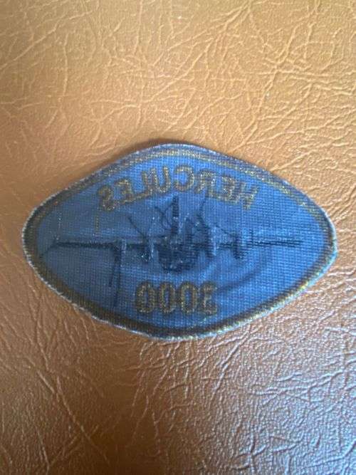 28 SQUADRON TIME ON TYPE PATCH-WORN LATE 1980`S TO EARLY 1990`S ON LEFT UPPER ARM BY MEMBERS WHO COM