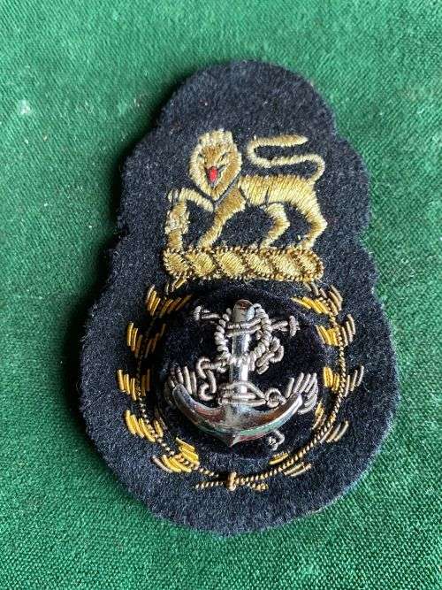 SA NAVY CHIEF PETTY OFFICERS CAP BADGE (LUREX) 1990`S-2003