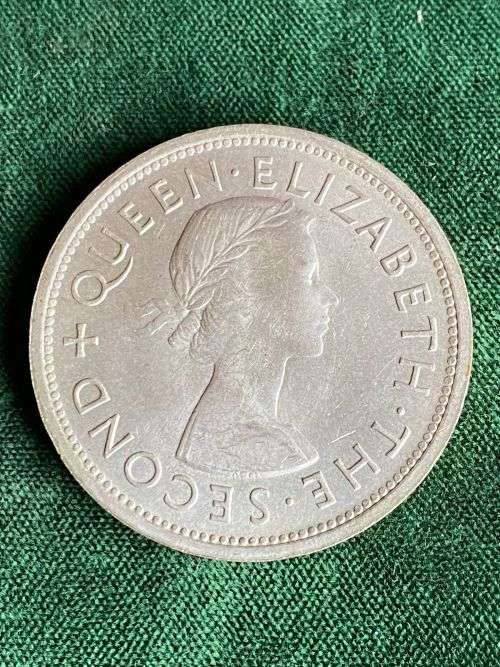 SOUTHERN RHODESIA 1953 SILVER 1 CROWN IN PRESENTATION CAPSULE