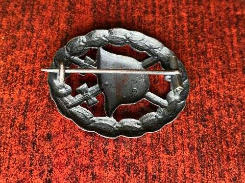 WW1 IMPERIAL GERMAN IRON CROSS EK2 MEDAL (MARKINGS ON RING-PLEASE LOOK AT PICS)/HINDENBURG COMBATANT
