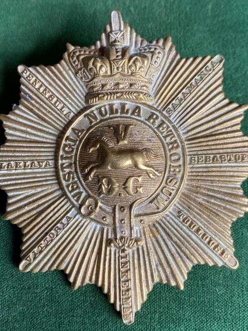 BRITISH VICTORIAN-THE FIFTH DRAGOON GUARDS MARTINGALE BADGE 1896-1901-GUARANTEED ORIGINAL-LARGE-MEAS