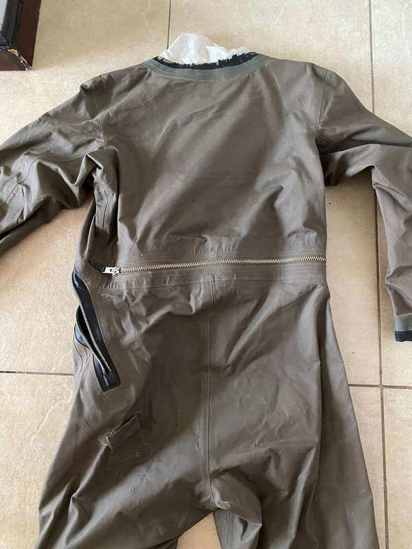 BEAUFORT RAF AIRCREW JET PILOT IMMERSION COVERALL MK 10 SUIT-GREEN MILITARY ISSUE -USED BY SA PILOTS
