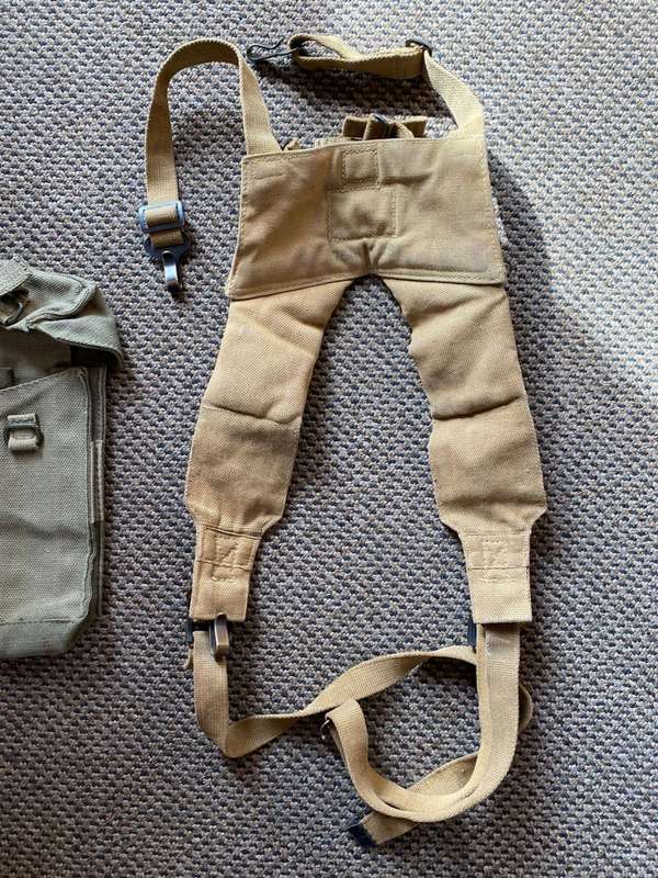 RHODESIAN PATTERN 63 AMMO POUCH AND YOKE-SOLD TOGETHER
