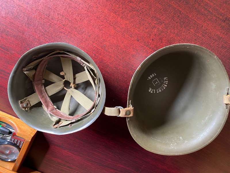 SADF STAAL DAK-COMPLETE AND GOOD CONDITION