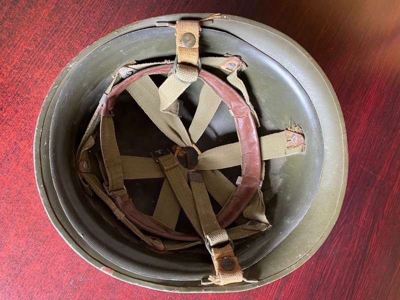 SADF STAAL DAK-COMPLETE AND GOOD CONDITION