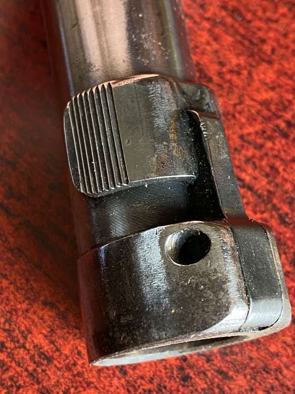 R1 BAYONET WITH PLASTIC SCABBARD