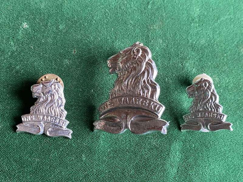REGIMENT DE LA REY CHROME CAP AND COLLARS-WORN FROM 1970`S-LUGS + PINS COMPLETE