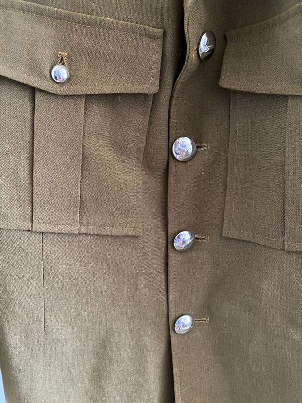 SA INFANTRY STEP OUT JACKET-SIZE MEDIUM-MEASURES 55 CM ARMPIT TO ARMPIT-GOOD CONDITION