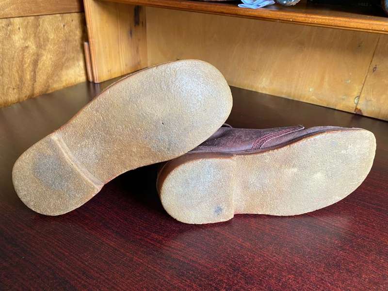 RHODESIAN ARMY ISSUE BOOTS-SIZE 7