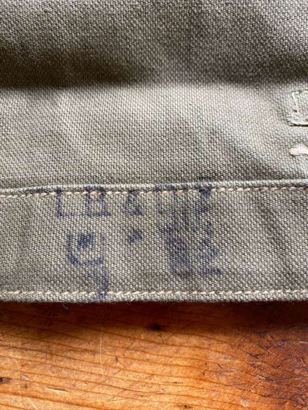 PATTERN 63,RHODESIAN GROUND SHEET HOLDER-MAKER MARKED AND DATED-UNUSED CONDITION