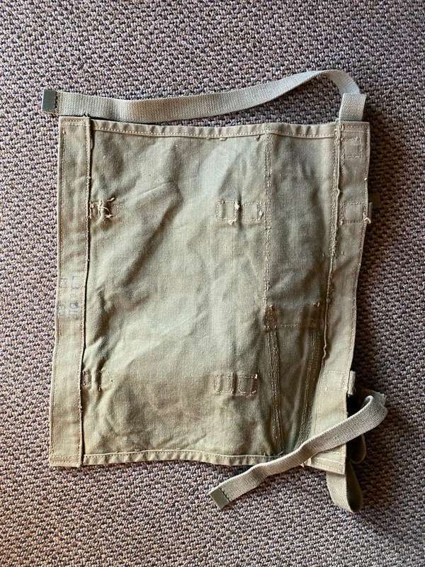 RHODESIAN WEBBING PATTERN 62 PONCHO COVER-MAKER MARKED-GOOD CONDITION