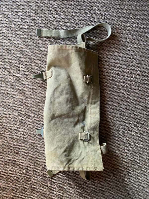 RHODESIAN WEBBING PATTERN 62 PONCHO COVER-MAKER MARKED-GOOD CONDITION