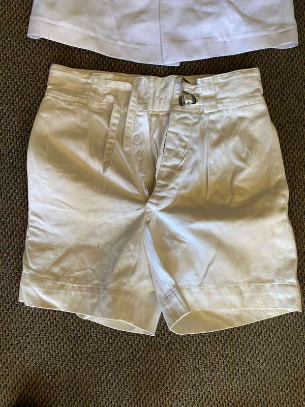 SA NAVY SUMMER UNIFORM-SHORTS + JACKET-SHORTS A SIZE 30 -THE JACKET A SIZE SMALL-MEASURES 48 CM ARMP