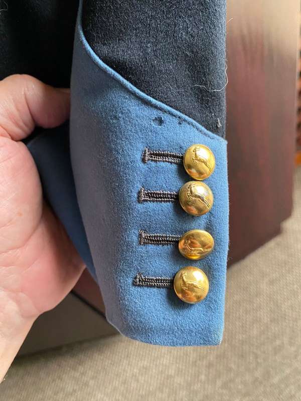 SAAF MESS DRESS JACKET-SIZE SMALL-MEASURES 65CM ARMPIT TO ARMPIT-GOOD CONDITION