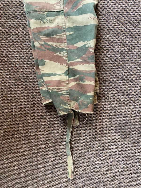 BATTLE WORN-ORIGINAL PORTUGUESE LIZARD PATTERN,CAMO TROUSERS-SIZE 32-PIPE LENGTH 73CM-USED BUT GOOD-