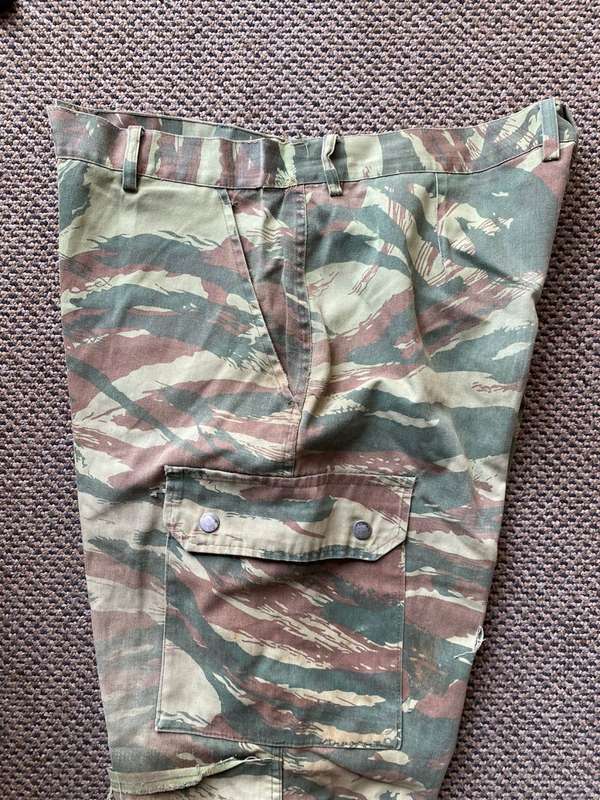BATTLE WORN-ORIGINAL PORTUGUESE LIZARD PATTERN,CAMO TROUSERS-SIZE 32-PIPE LENGTH 73CM-USED BUT GOOD-