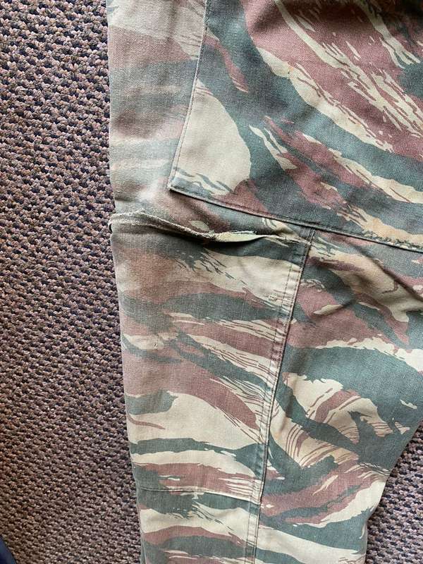 BATTLE WORN-ORIGINAL PORTUGUESE LIZARD PATTERN,CAMO TROUSERS-SIZE 32-PIPE LENGTH 73CM-USED BUT GOOD-