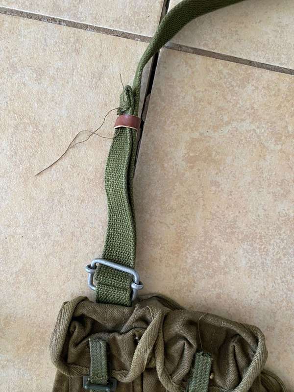 ORIGINAL AND VERY SCARCE CHI CON TYPE 63 BANDOLIER IN VERY GOOD AND COMPLETE CONDITION-THESE CHINES