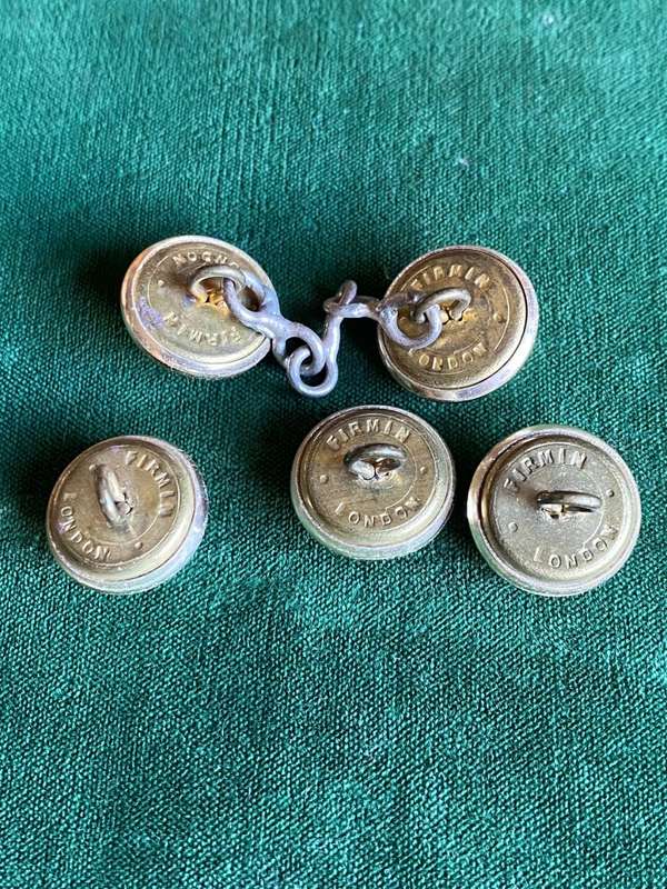 RHODESIA GILT TUNIC BUTTON -WORN 1942-54-DIAMETER 17 MM