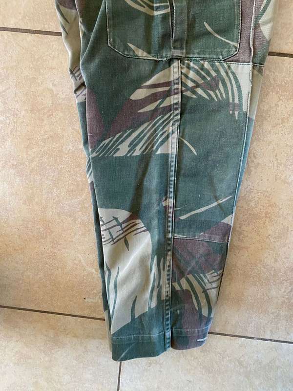 RHODESIAN CAMO TROUSERS-SIZE 30 PADDED BACK SIDE-PIPE LENGTH 70 CM-BATTLE USED BUT GOOD CONDITION-AL