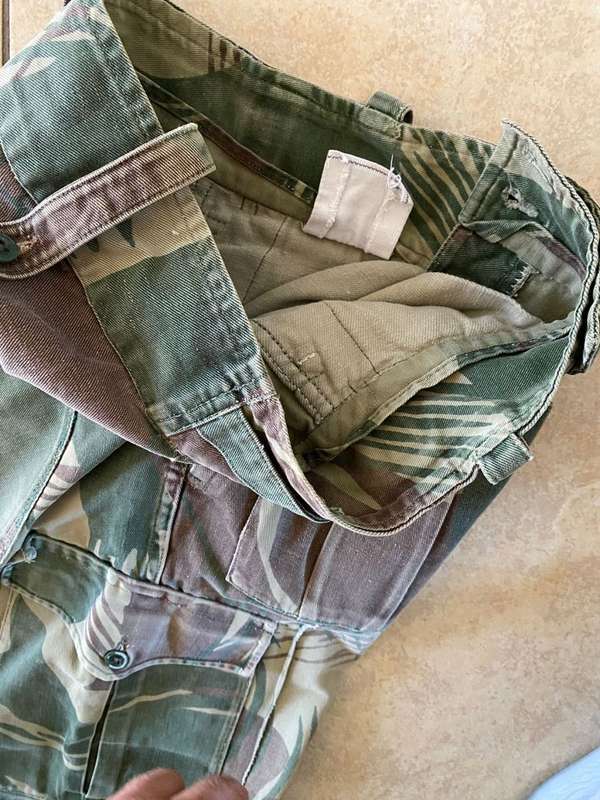RHODESIAN CAMO TROUSERS-SIZE 30 PADDED BACK SIDE-PIPE LENGTH 70 CM-BATTLE USED BUT GOOD CONDITION-AL