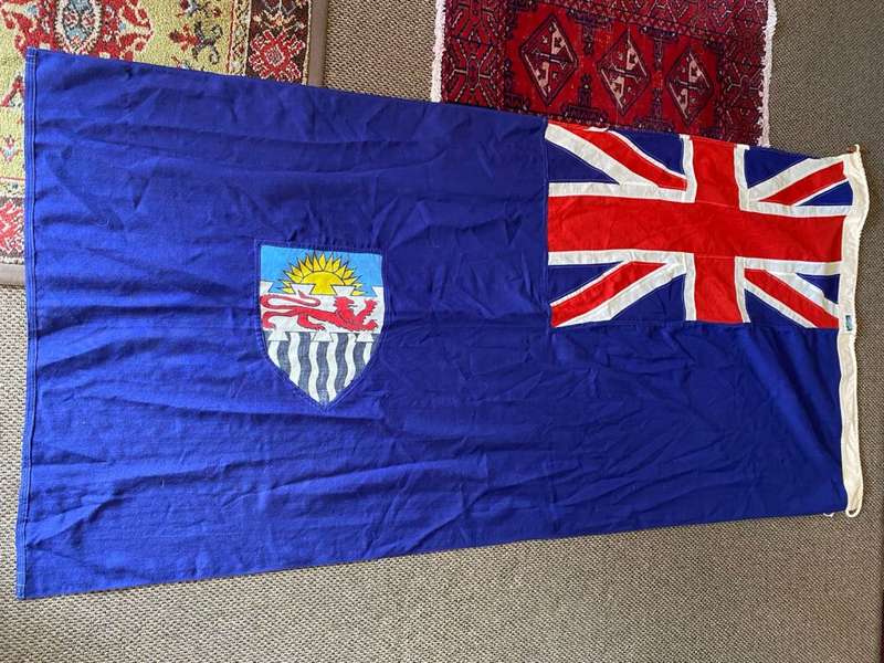 VERY SCARCE,ORIGINAL,FEDERATION OF RHODESIA AND NYASSALAND FLAG FLOWN FROM 1954-1964-MAKERS LABEL-ME