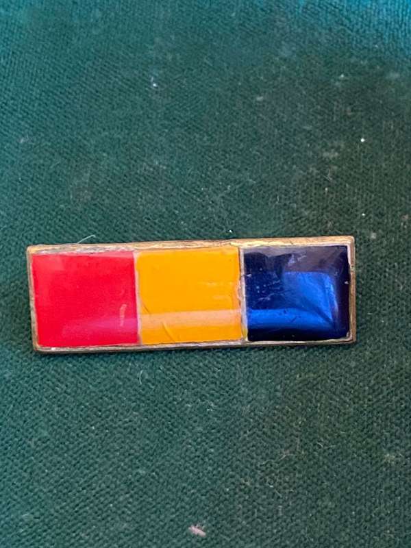 SA CORPS OF MILITARY POLICE 2ND PATTERN BERET BAR-GUARDSMAN RED/SAFFRON/BLACK- 2 PINS