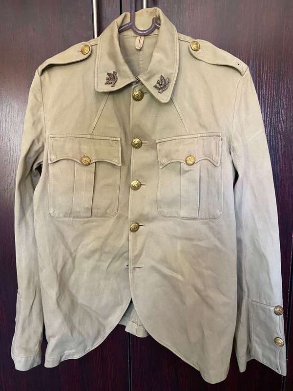 TRANSVAAL SCOTTISH DESERT KHAKI JACKET-SIZE MEDIUM-MEASURES 50CM ARMPIT TO ARMPIT -GOOD CONDITION-MI