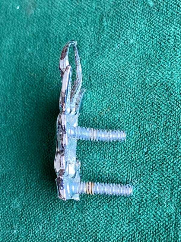SA INFANTRY CORPS BERET BADGE (SMALL,MEASURES 30 MM) WITH 2 SCREW LUGS