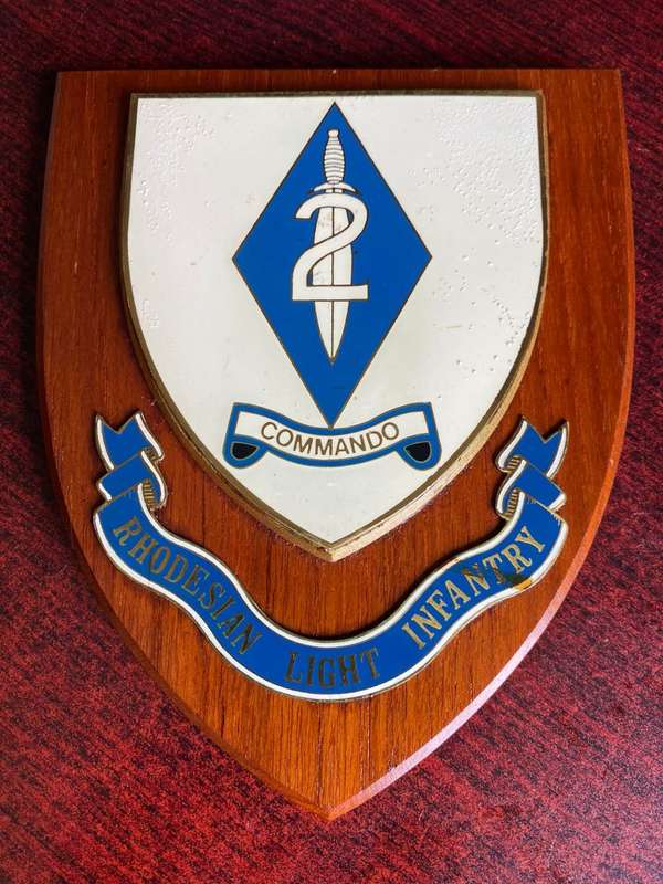 RHODESIA LIGHT-2 COMMANDO PLAQUE-ORIGINAL-PERIOD ITEM