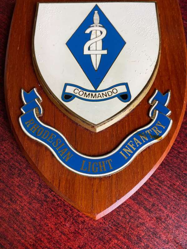 RHODESIA LIGHT-2 COMMANDO PLAQUE-ORIGINAL-PERIOD ITEM