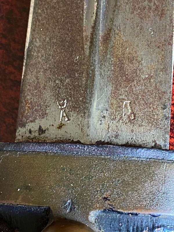 GUARANTEED ORIGINAL IMPERIAL RUSSIAN SWORD M-1907-BEBUT FOR ARTILLERY-IMPERIAL TZARIST EAGLE AND INS