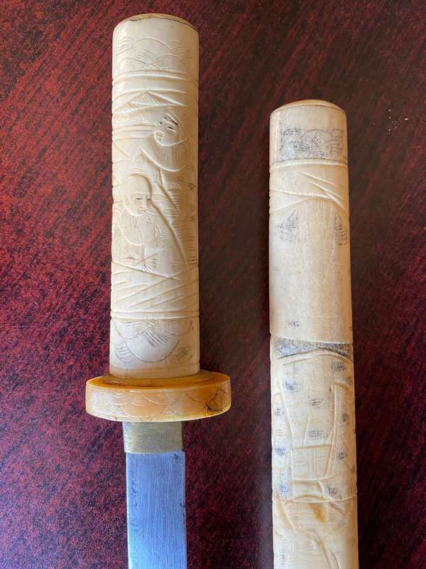 JAPANESE HAND CARVED BONE TANTO MEIJI PERIOD 1868-1912-TOTAL LENGTH 460CM