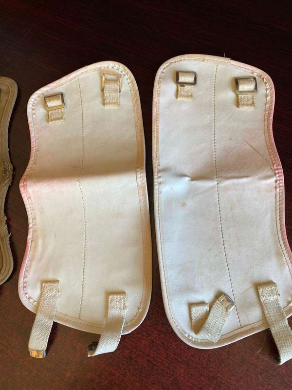 2 X SETS OF LEGGINGS- SOLD TOGETHER