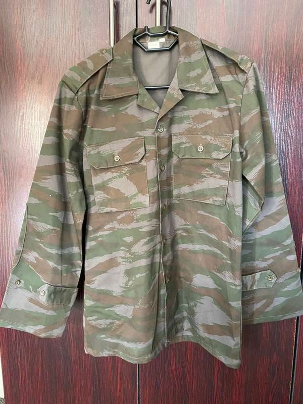 FAPLA CAMO,LONG SLEEVE SHIRT-SIZE MEDIUM-MEASURES 47 CM ARMPIT TO ARMPIT-GOOD CONDITION WITHOUT ANY