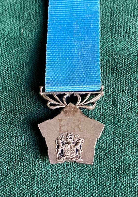 MINIATURE VAN RIEBEECK DECORATION (DVR) 1952-1975-BRABERY-SILVER GILT-GUARANTEED,AUTHENTIC MEDAL