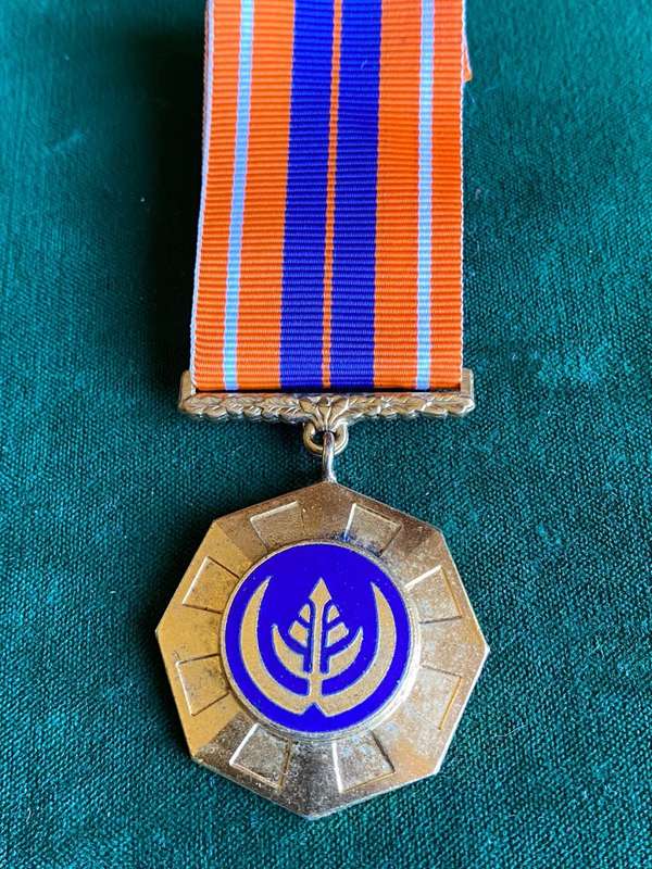 SADF FULL SIZE PRO PATRIA MEDAL-EARLY 1ST TYPE WITH SWIVEL SUSPENDER AND LOW NO.-MADE BY METAL ART-
