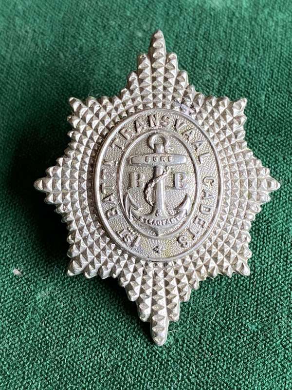 TRANSVAAL CADETS 1ST BATTALION-WHITE METAL CAP BADGE- 2 LUGS